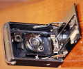 Старинная классическая фотокамера "Лола"