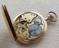 Часы золотые MOVADO  карманные