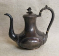 Кофейник старинный серебряный