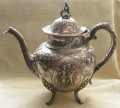 Кофейник и чайник из серебра