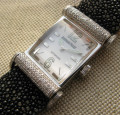 AUDEMARS PIGUET, E 58158, CANAPE BIG SIZE   автоподзавод, Швейцария, золото 750 проба,  84грамма общий вес, 28х48мм. Ремень- кожа ската, бакли нет.