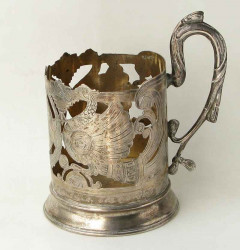 Подстаканник Павлины серебро