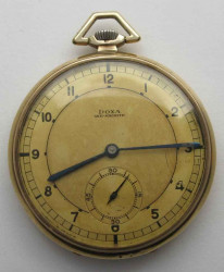 Карманные часы DOXA