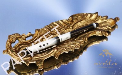 Старинная подставка для ручки "Дракон"
