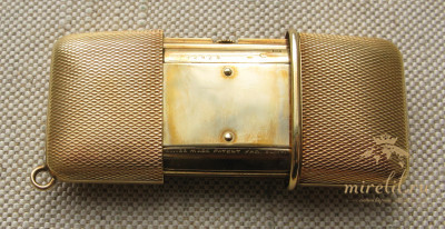 Movado хронометр, золото 750 проба, 74 грамма, Швейцария, 1930е гг., слайдер-автоподзавод, 33х47мм в сложеном виде, 71мм раскрытые.