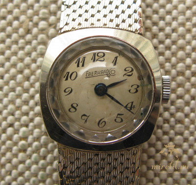 Часы дамские, EBERHARD, Швейцария, золото 750 проба, 31 грамм, 17мм, 170мм.