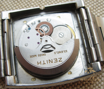 Наручные часы ZENITH SURF