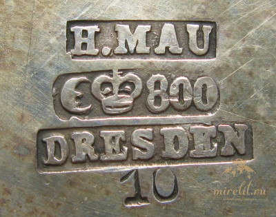 Бульотка H. Mau