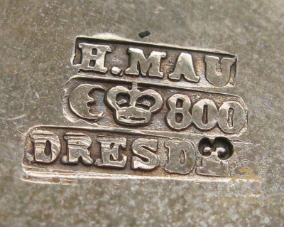 Бульотка H. Mau