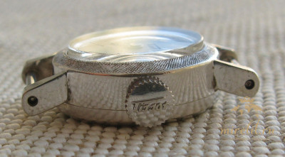 Часы золотые TISSOT