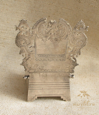 Солонка массивная, трон, стульчик, серебро 84 проба, 101,2грамма, 1894г., Россия, Кострома, Лонгин Сорокин, 105мм высота, 72мм ширина, есть деффекты на фото показаны.
