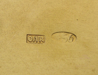 Портсигар, золото 56 проба, 201.5 грамма, Россия, до 1917г., 104х76х19мм.